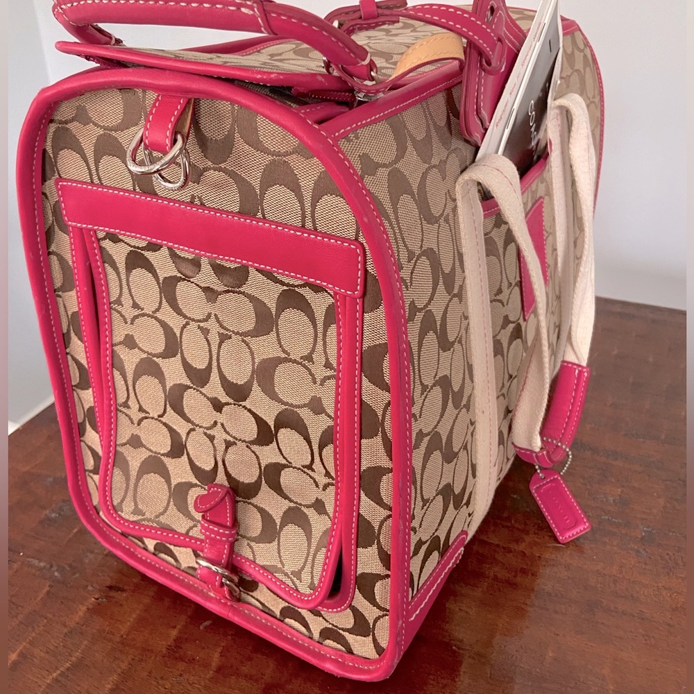 Coach Dog Carrier